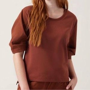 ATHLETA Harlow Hybrid Tee Size Small Feminine Dainty Puff Gathered Sleeve